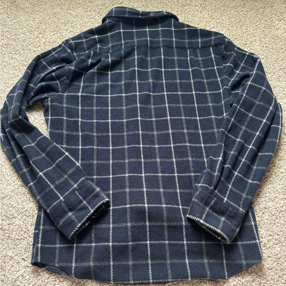 Sperry Men's Navy Plaid Button Down | Medium - Picture 2 of 6